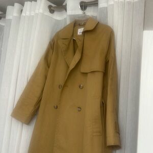 Madewell Trench, size small with belt